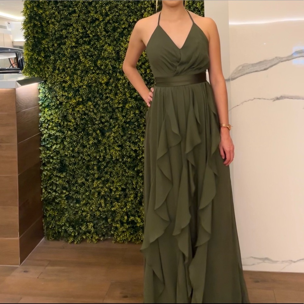 Vera Wang green dress .